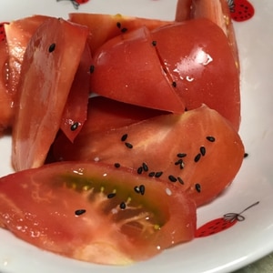 トマトのバルサミコ酢マリネ